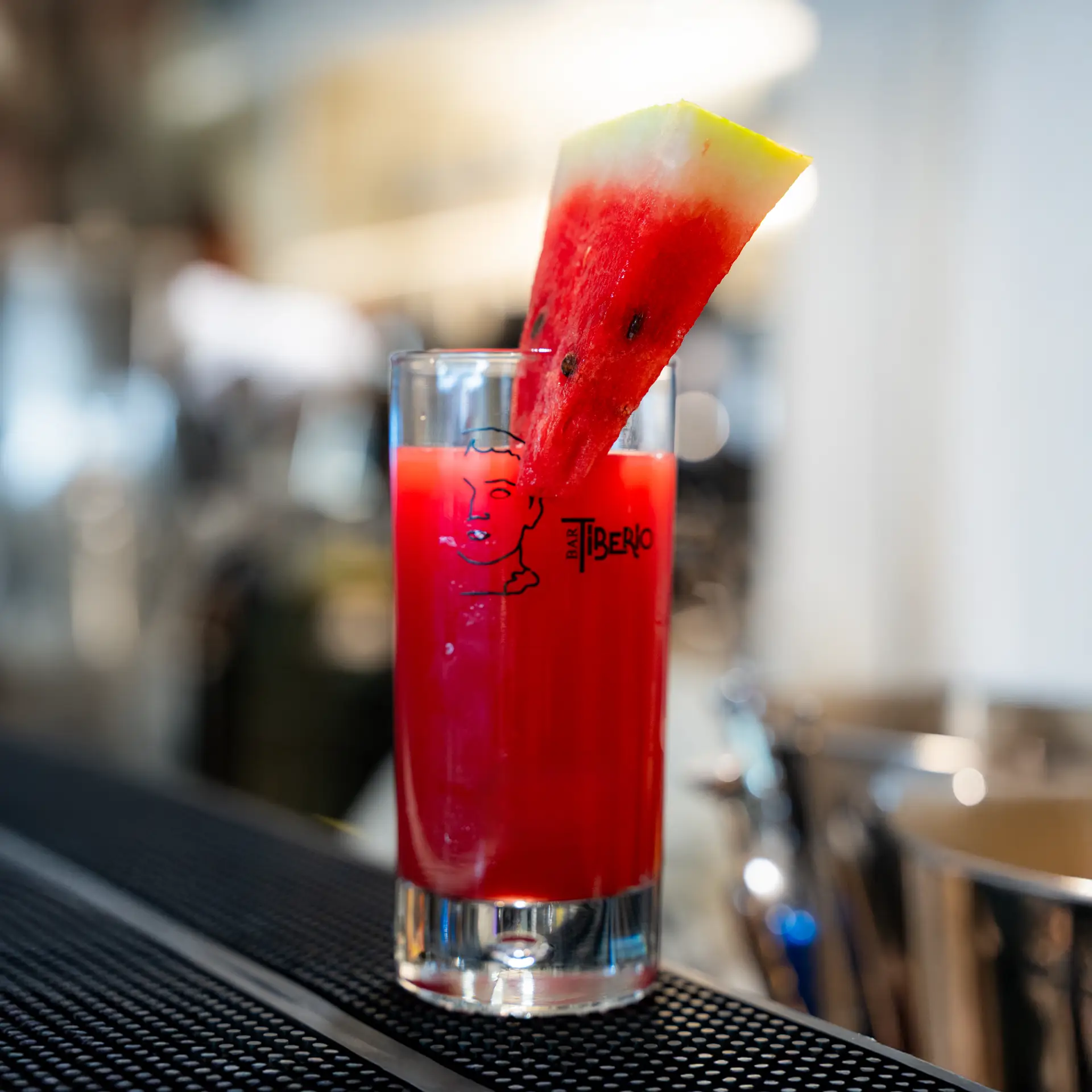 bar-tiberio-capri-piazzetta-cocktail-6